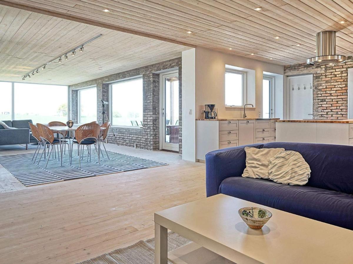 6 Person Holiday Home In Svaneke Eksteriør bilde